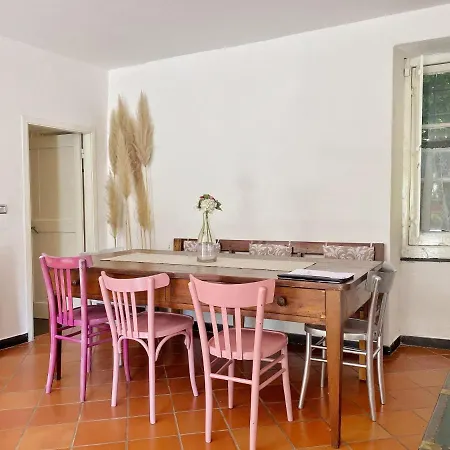 La Casa Con Giardino, Vicino Al Ruscello Segreto Apartment *