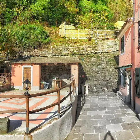La Casa Con Giardino, Vicino Al Ruscello Segreto Apartment *